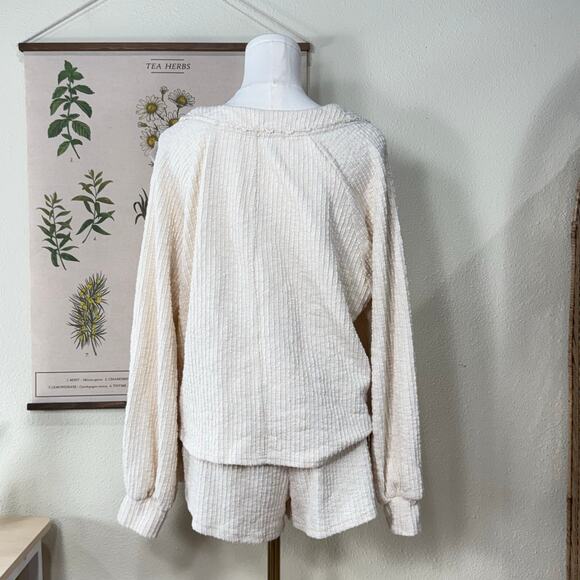 Free People FP Beach Oasis Cream Cardigan Shorts Set Coastal Granddaughter XS - Picture 4 of 9